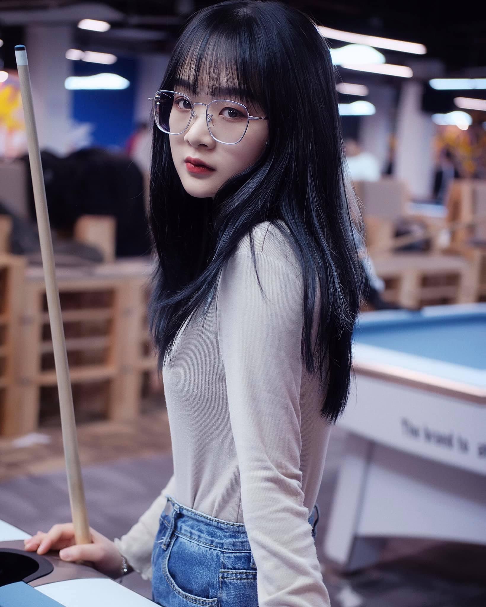 Gấm Kami là ai? Tiểu sử, đời tư và sự nghiệp của