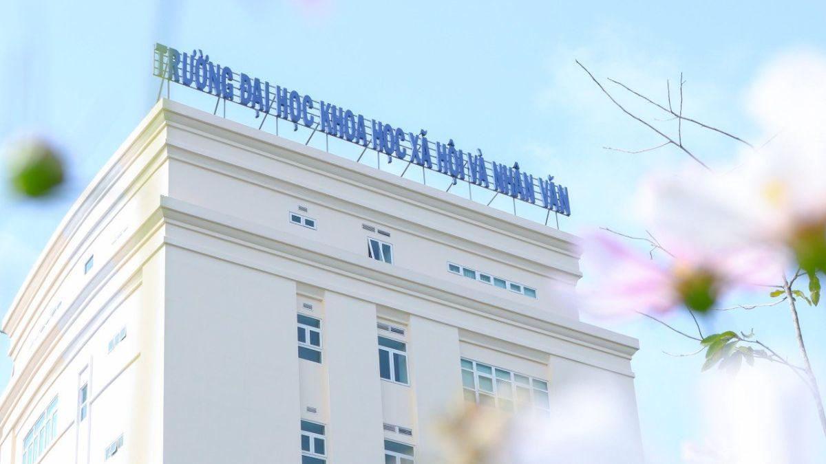 Thông tin học phí Trường Khoa học Xã hội và Nhân văn TPHCM