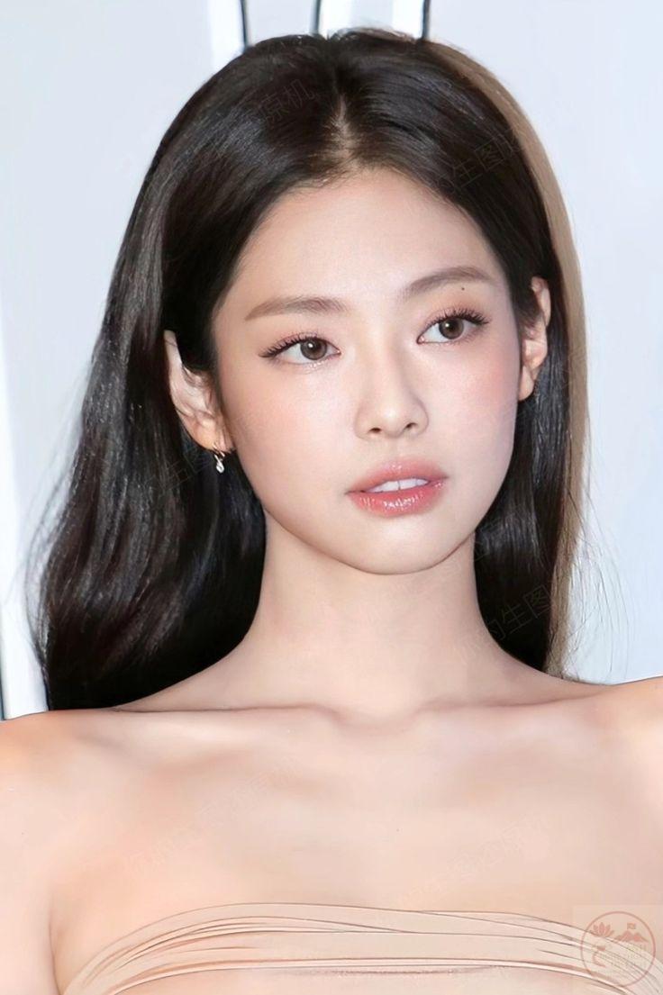 Jennie (BLACKPINK) được đánh gia là người có sự quyến rũ đáng yêu