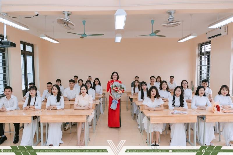 Stt họp lớp 20 năm ra trường chứa đựng những cảm xúc của từng người