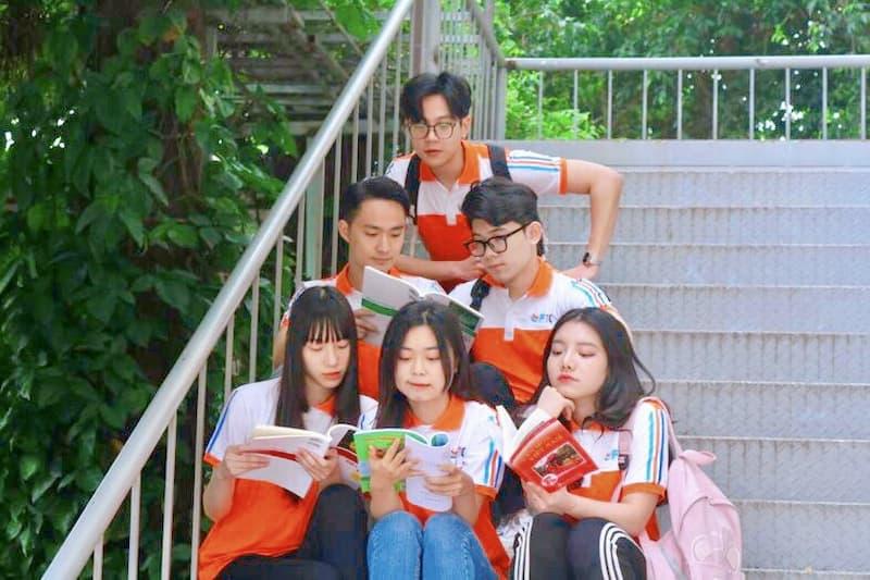 Cao đẳng Du Lịch