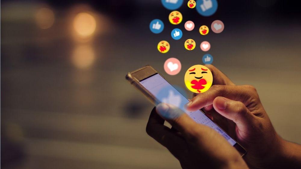 React trên Facebook là gì?