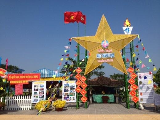 Mẫu cổng trại 26/3 đẹp nhất