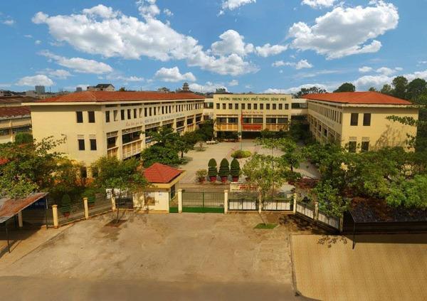 Đánh Giá Trường THPT Bình Phú có tốt không