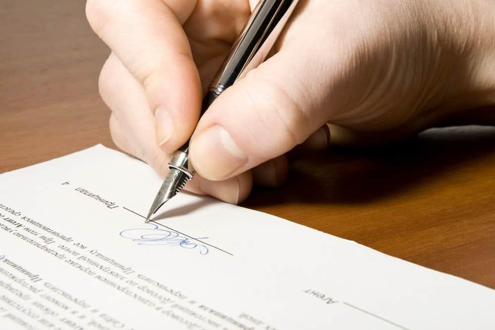 Khi nào được ký thay, ký thừa lệnh, ký ủy quyền?