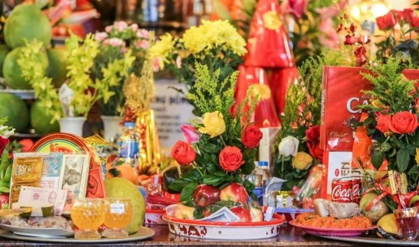Lễ vật nên chuẩn bị trước 1 ngày trước khi đi thi. Ảnh minh họa