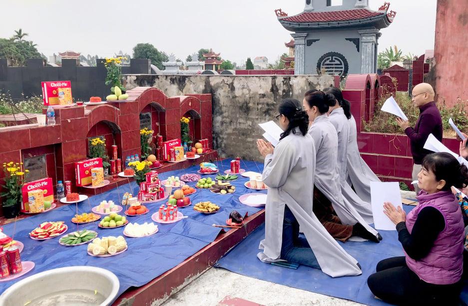 Văn khấn (cúng) tạ mộ cuối năm chuẩn nhất 1