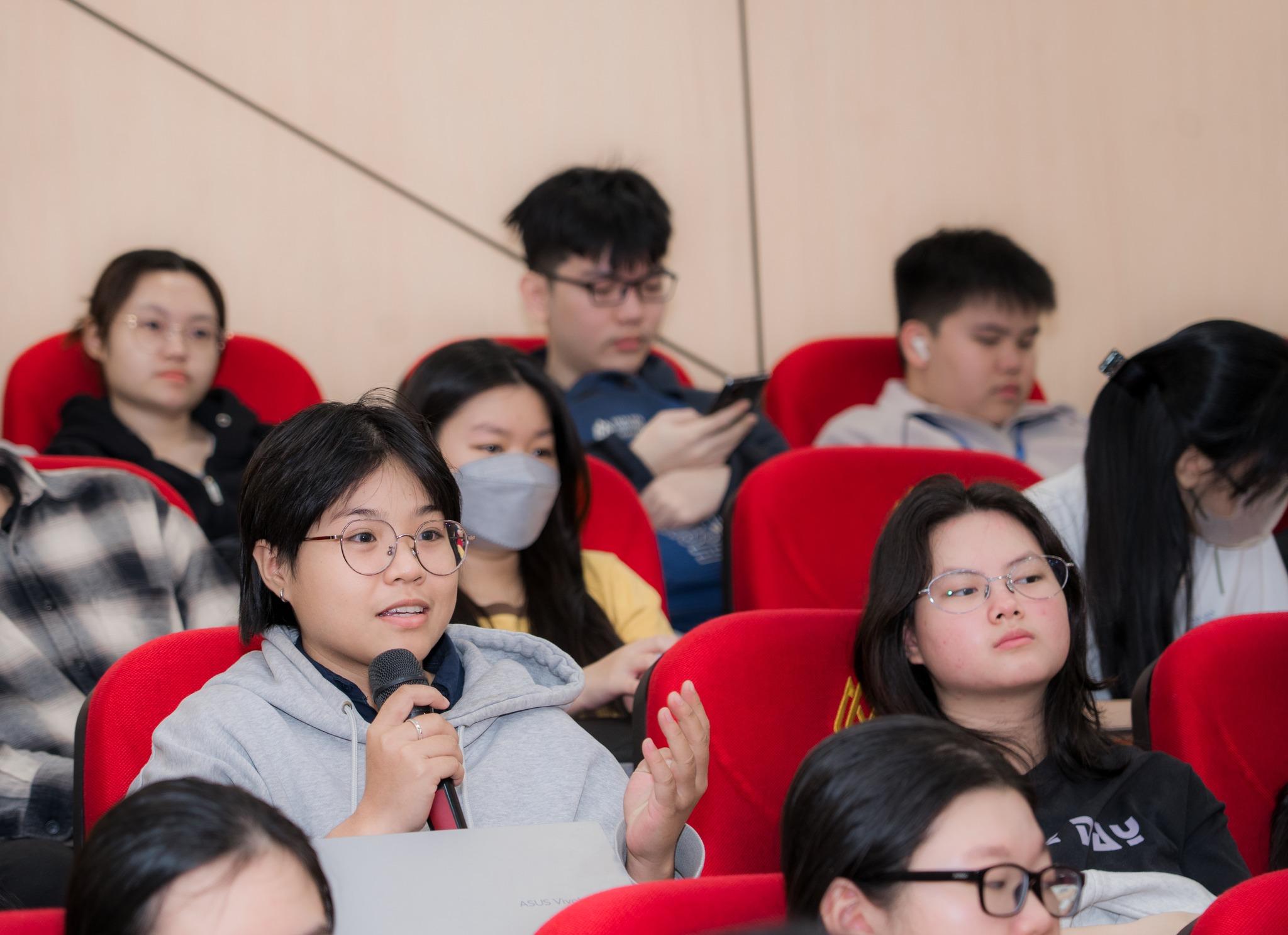 Ngành Thương mại điện tử và những cơ hội việc làm hấp dẫn