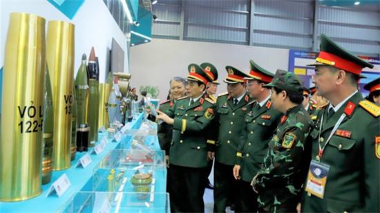 Xây dựng nền quốc phòng toàn dân vững mạnh, hiện đại trong thời kỳ mới - Tạp chí Quốc phòng toàn dân